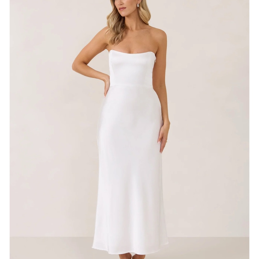 Park & Fifth Brodie Dress — White